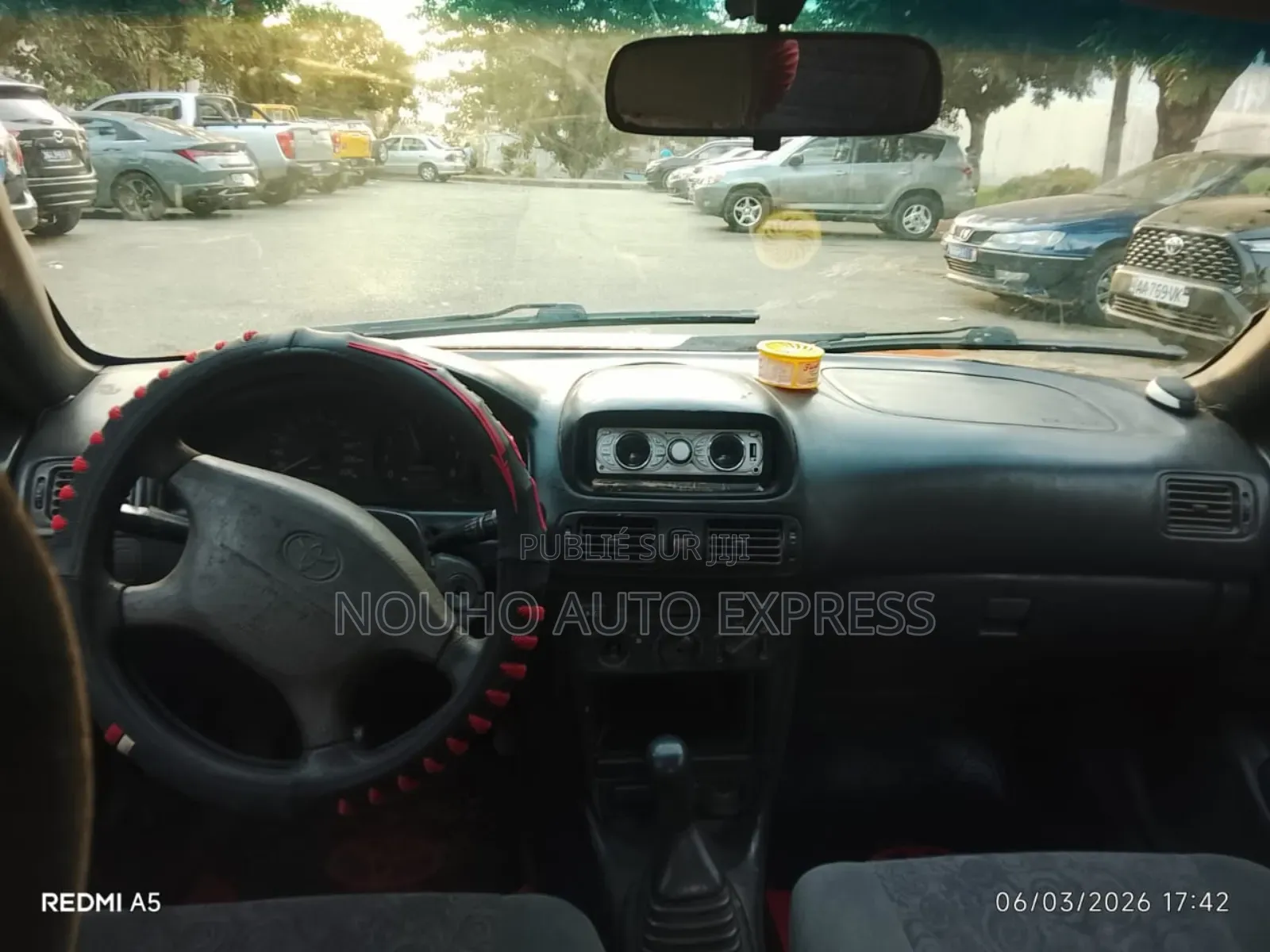 Toyota Corolla 2002 Orange