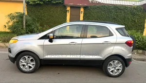 Ford Escape 2016 Gris