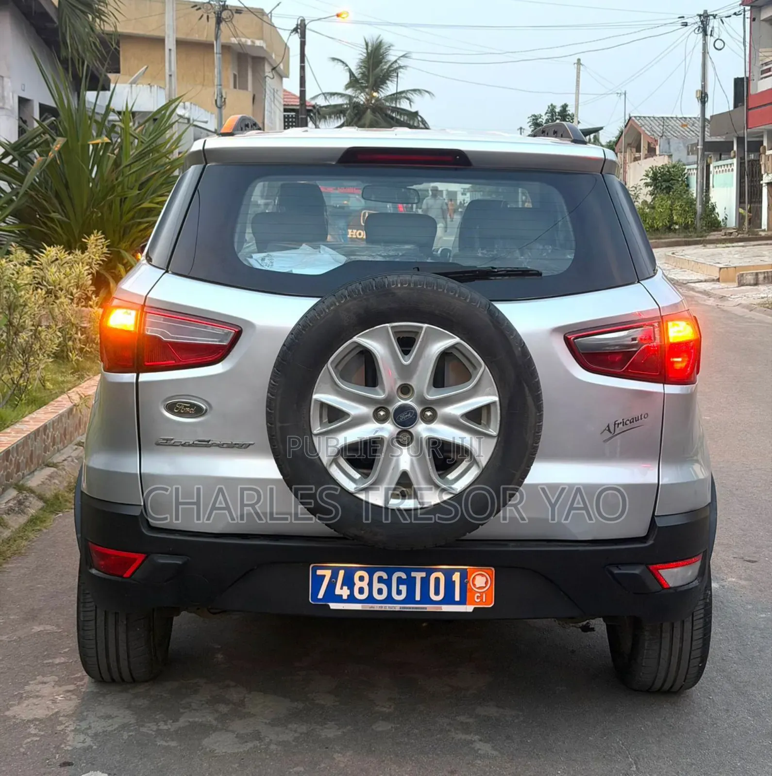 Ford Escape 2016 Gris