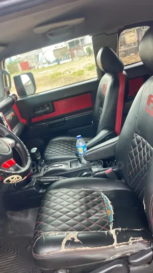 Toyota FJ Cruiser 2007 Rouge