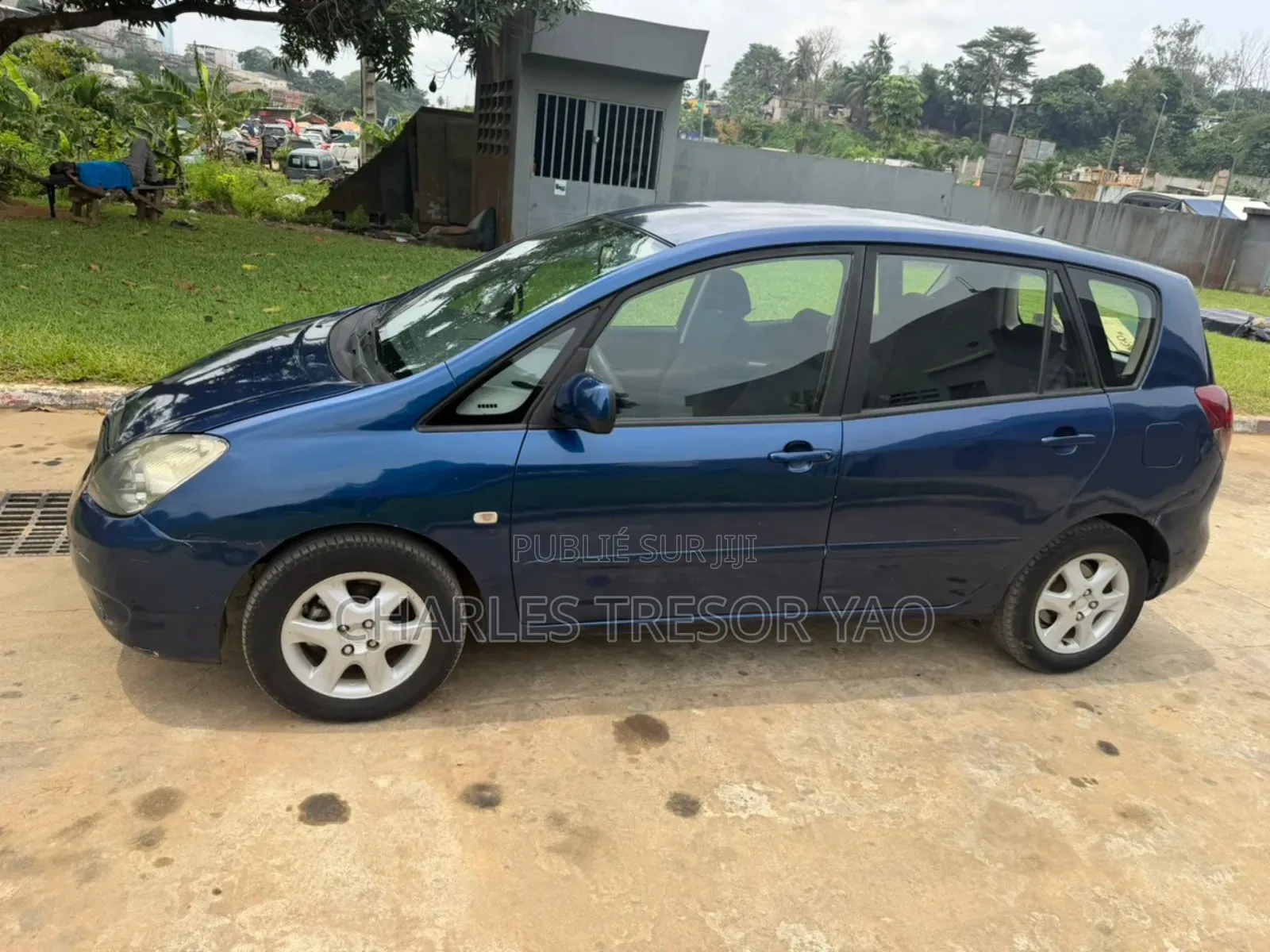 Toyota Verso 2009 Bleu