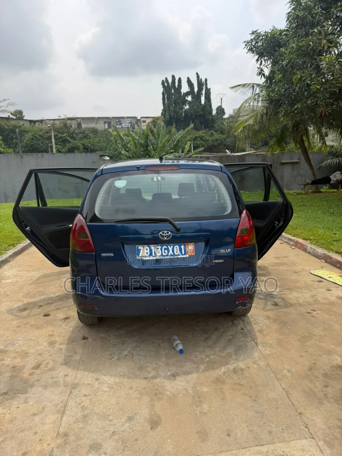 Toyota Verso 2009 Bleu