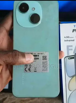 Nouveau Tecno Pop 9 128 GB Gris