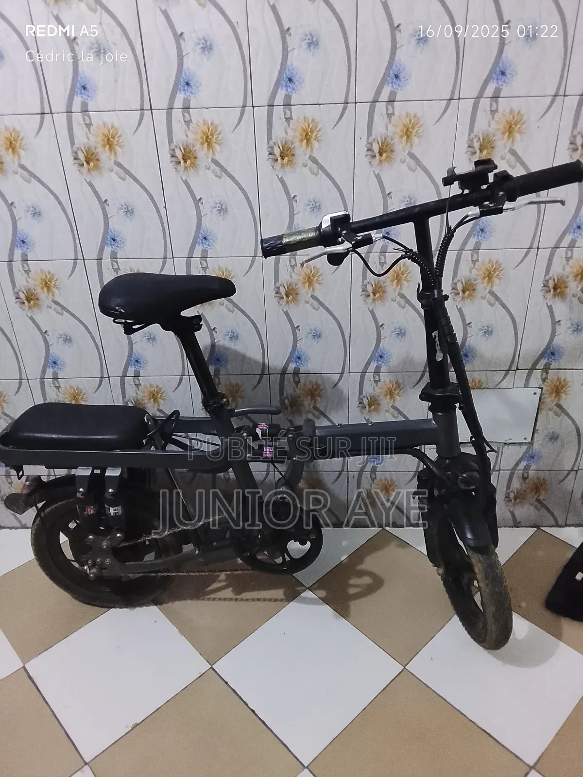 Nouveau BMW Sport 2025 Gris