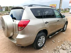 Toyota RAV4 2007 Beige