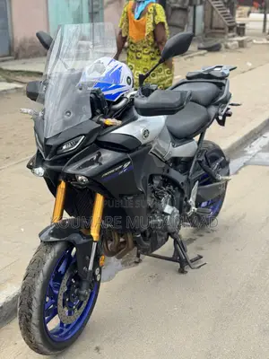 Yamaha Autre 2023 Gris
