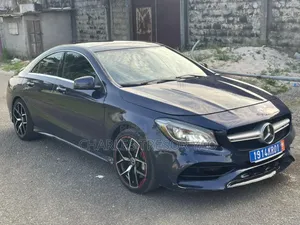 Mercedes-Benz CLA-Class AMG CLA 45 4MATIC Sedan 2017 Bleu