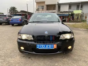 BMW 320i 2009 Noir