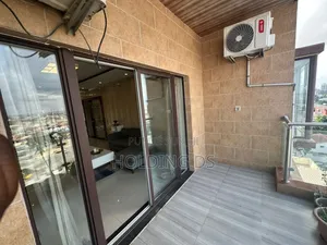 Furnished 3chbre Appartement dans Location Immobilière, Marcory à Louer