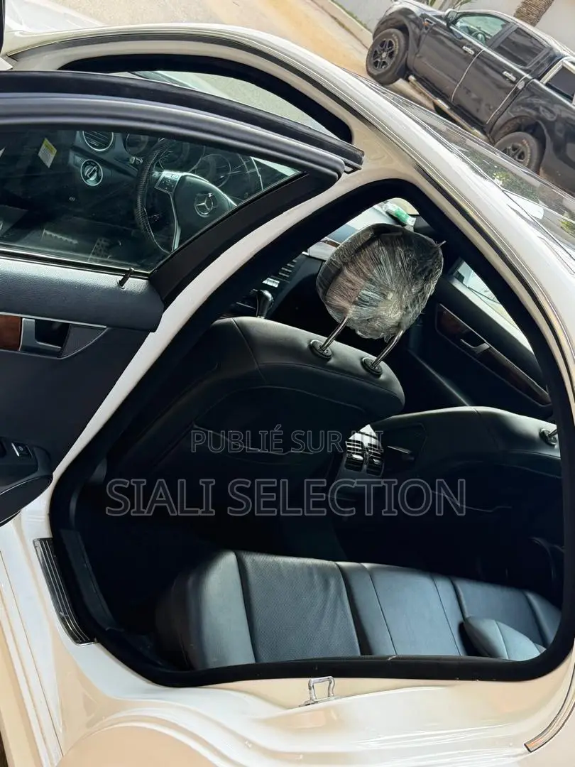 Mercedes-Benz C300 2015 Blanc