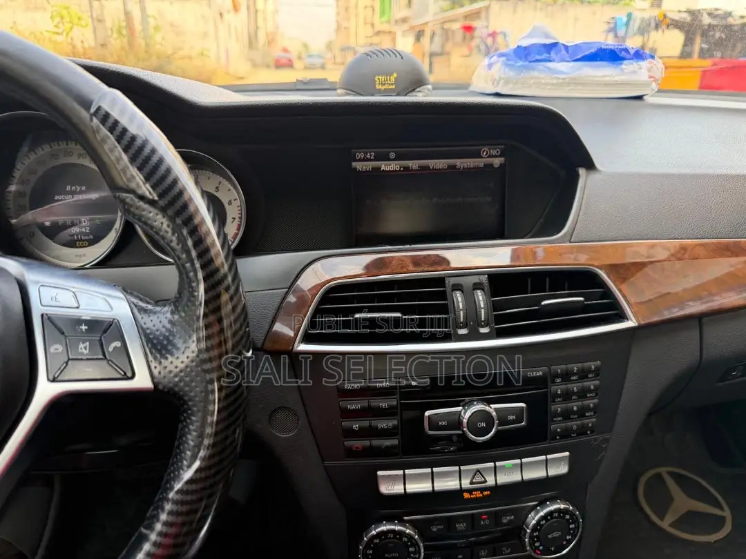 Mercedes-Benz C300 2015 Blanc