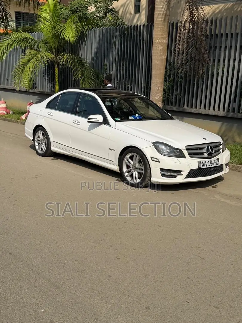 Mercedes-Benz C300 2015 Blanc