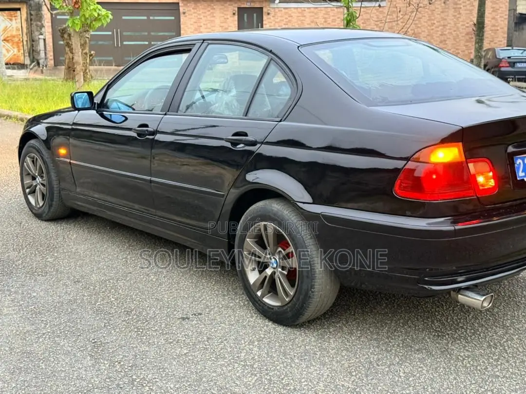 BMW 318i 2003 Noir