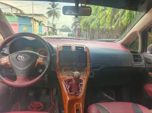 Toyota Auris 2002 Beige