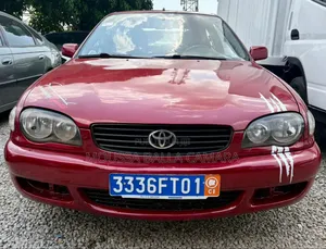 Toyota Corolla 1.4 2004 Rouge