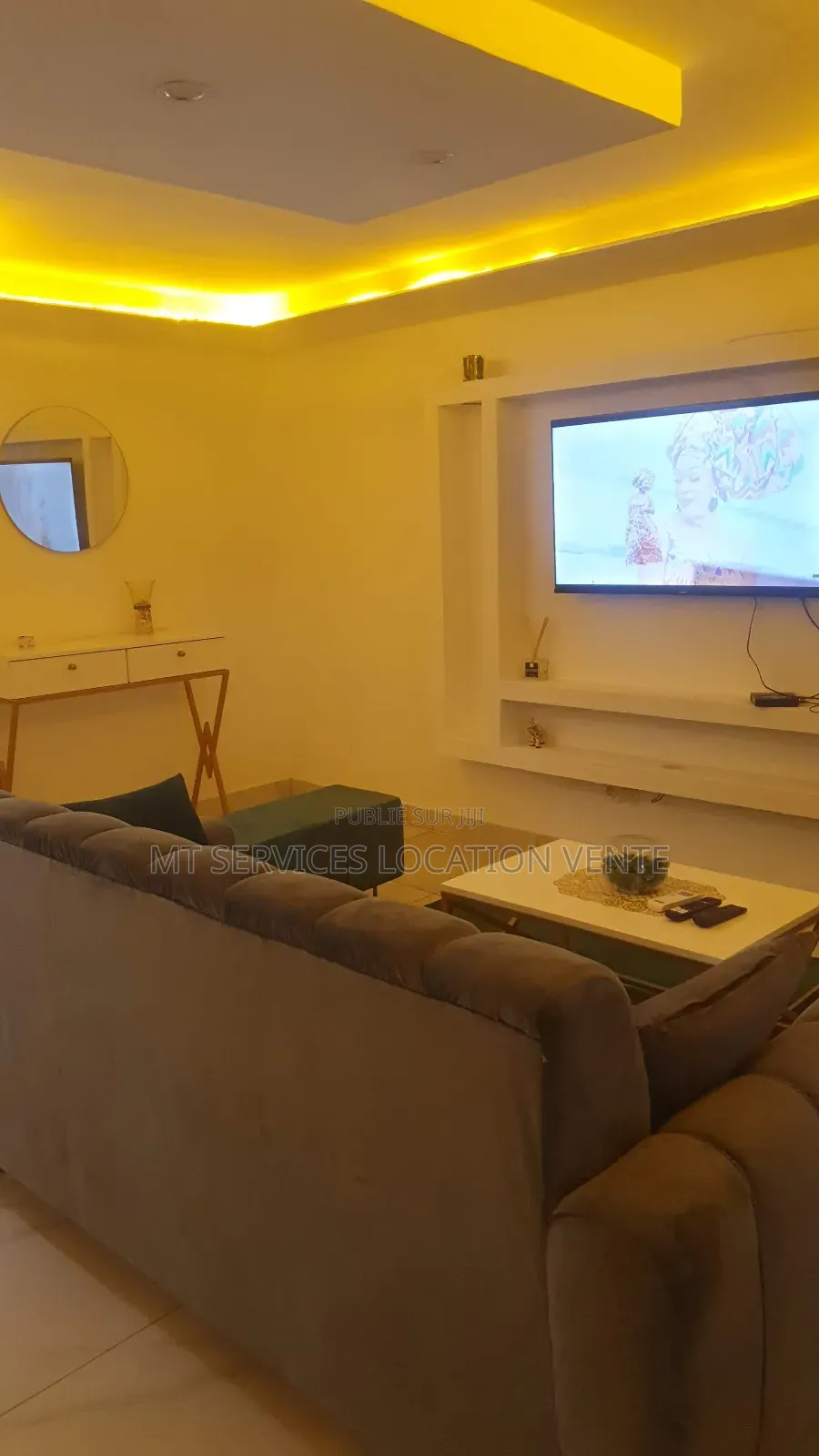 Furnished 1chbre Appartement dans Mt Service Location, Cocody à Louer