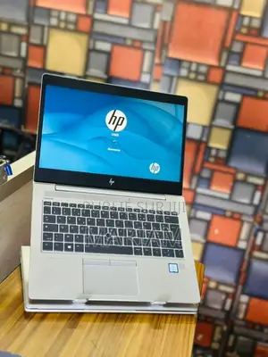 Nouveau HP EliteBook 830 G5 16GB Intel Core i5 SSD 512GB