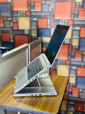 Nouveau HP EliteBook 830 G5 16GB Intel Core i5 SSD 512GB