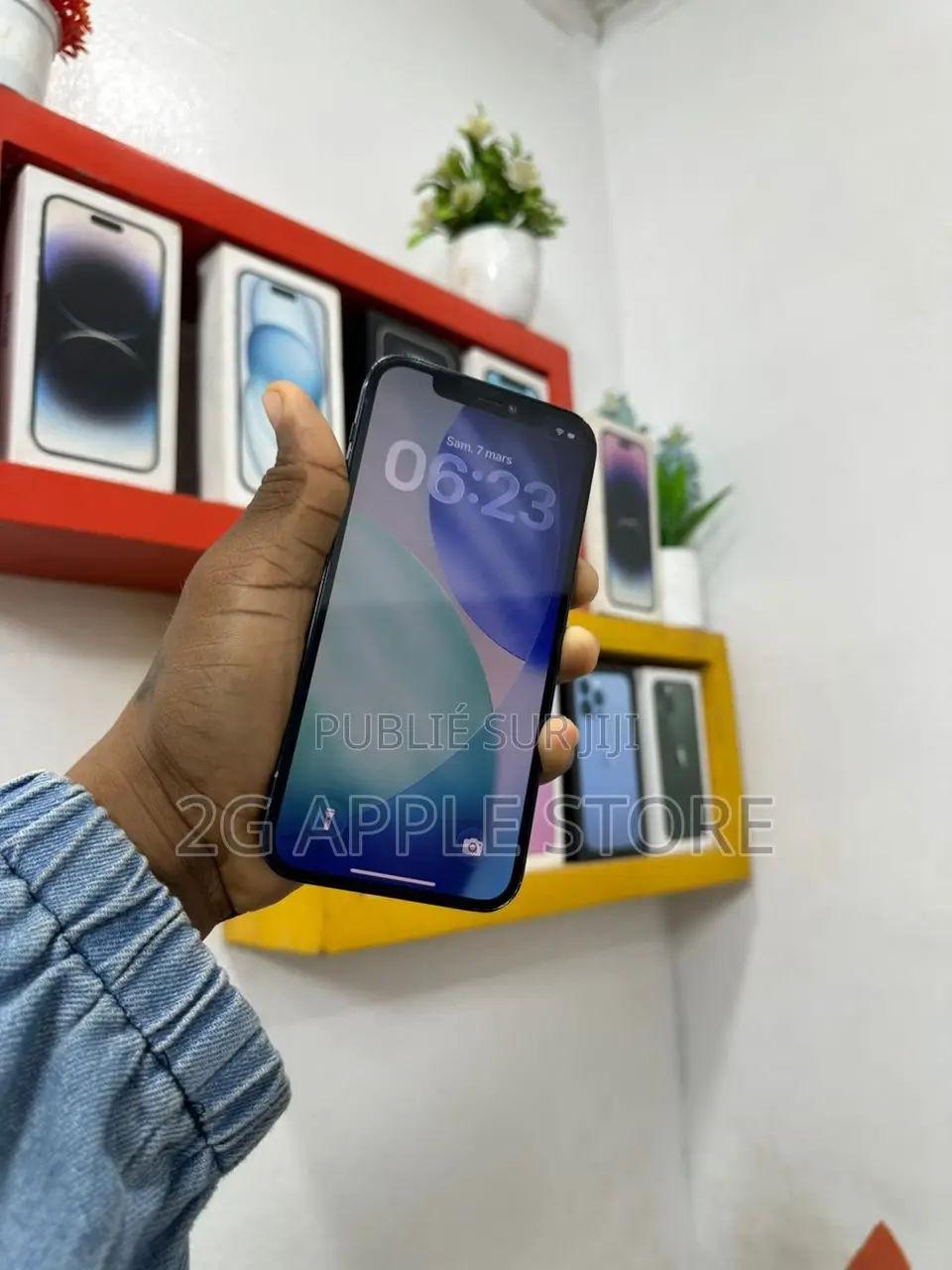 Nouveau Apple iPhone 12 256 GB Noir