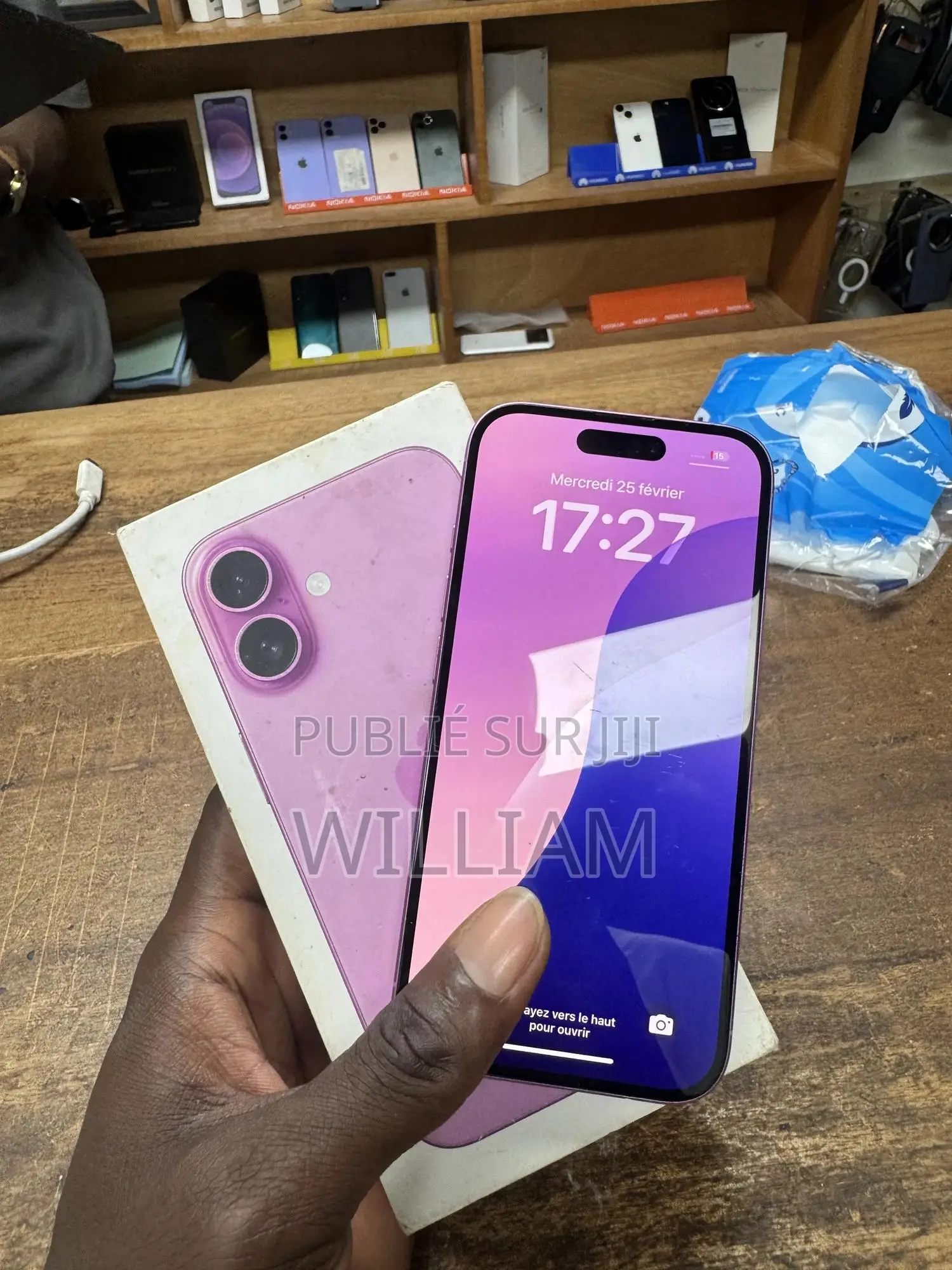 Nouveau Apple iPhone 16 128 GB Rose