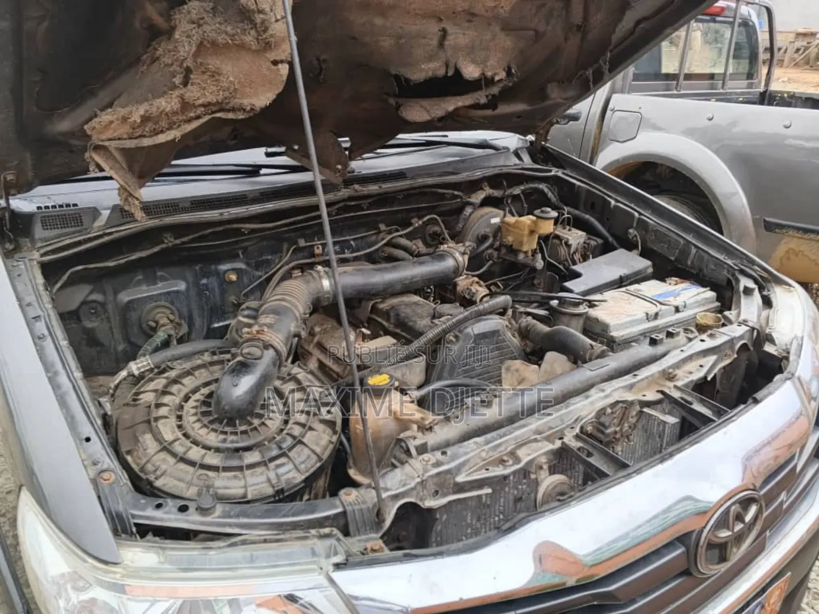 Toyota Hilux 2015 Gris