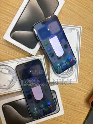 Nouveau Apple iPhone 15 Pro Max 512 GB Autre