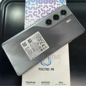 Nouveau Tecno Camon 40 Pro 5G 256 GB Autre