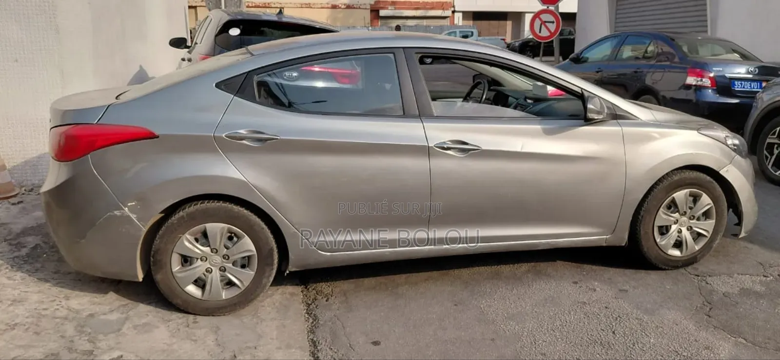 Hyundai Accent SE 2013 Gris