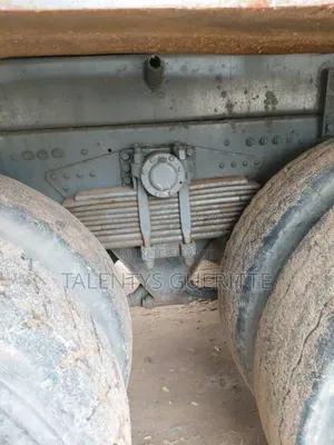 Benne Daf 12 Roues Seconde Main