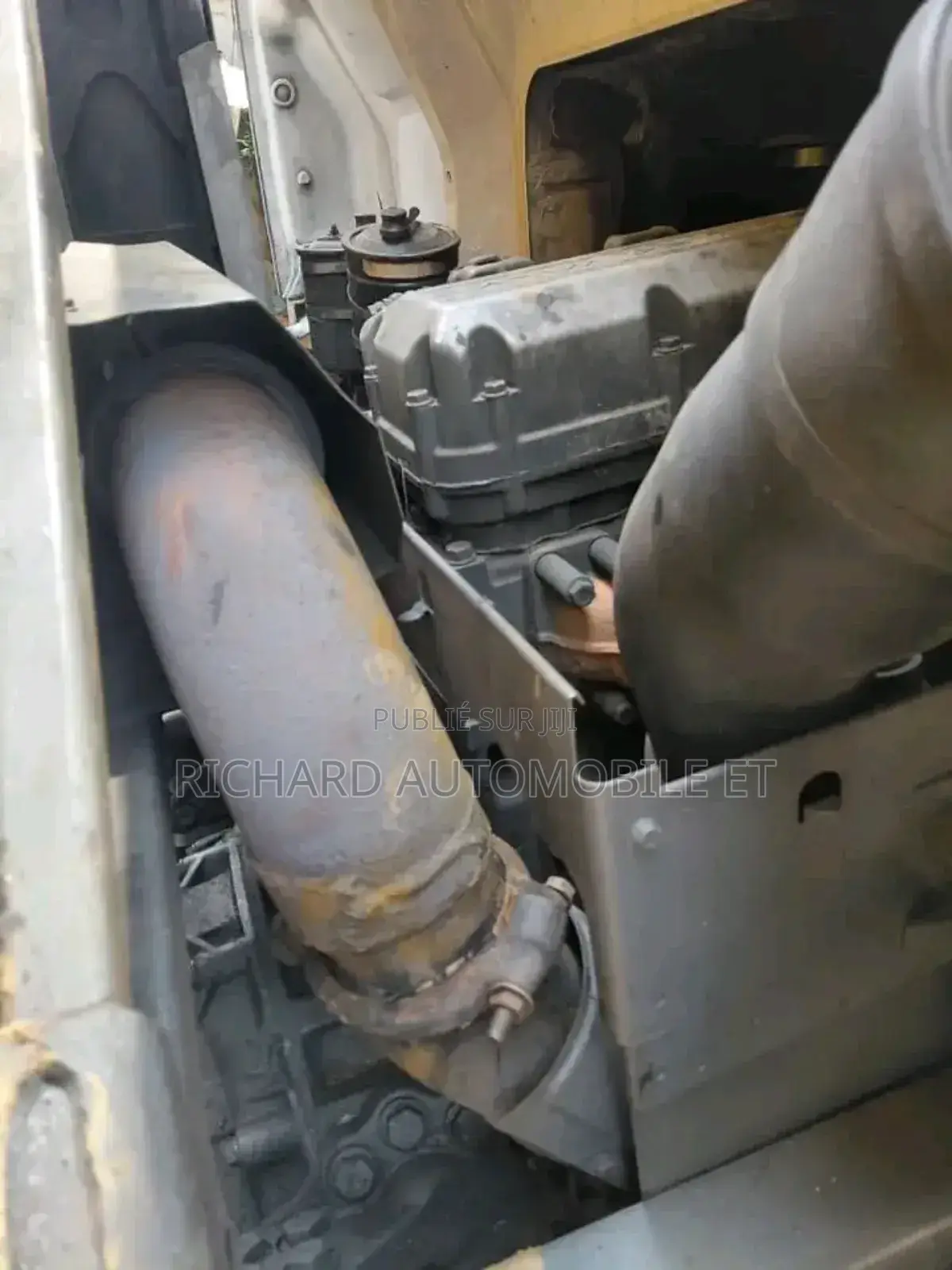 Benne Daf 12 Roues Seconde Main