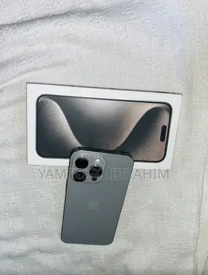 Nouveau Apple iPhone 15 Pro 256 GB Orange