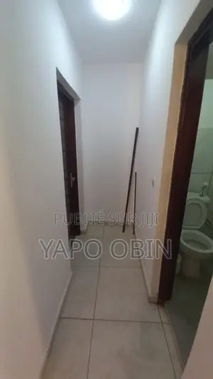 4chbre Duplex dans Cocody à Louer