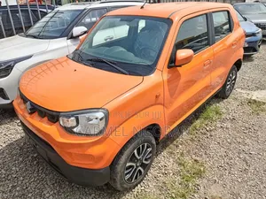 Nouveau Suzuki S-Presso 2025 Orange