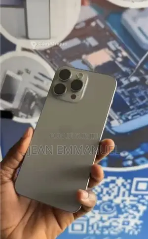 Apple iPhone 15 Pro Max 256 GB Gris