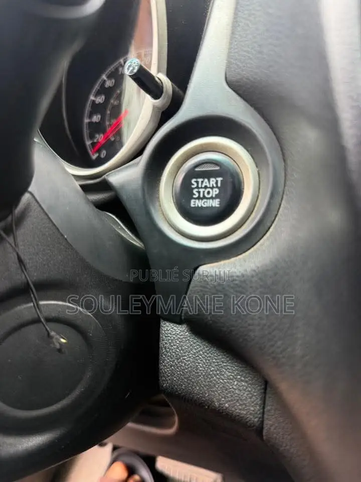 Mitsubishi RVR 2017 Gris