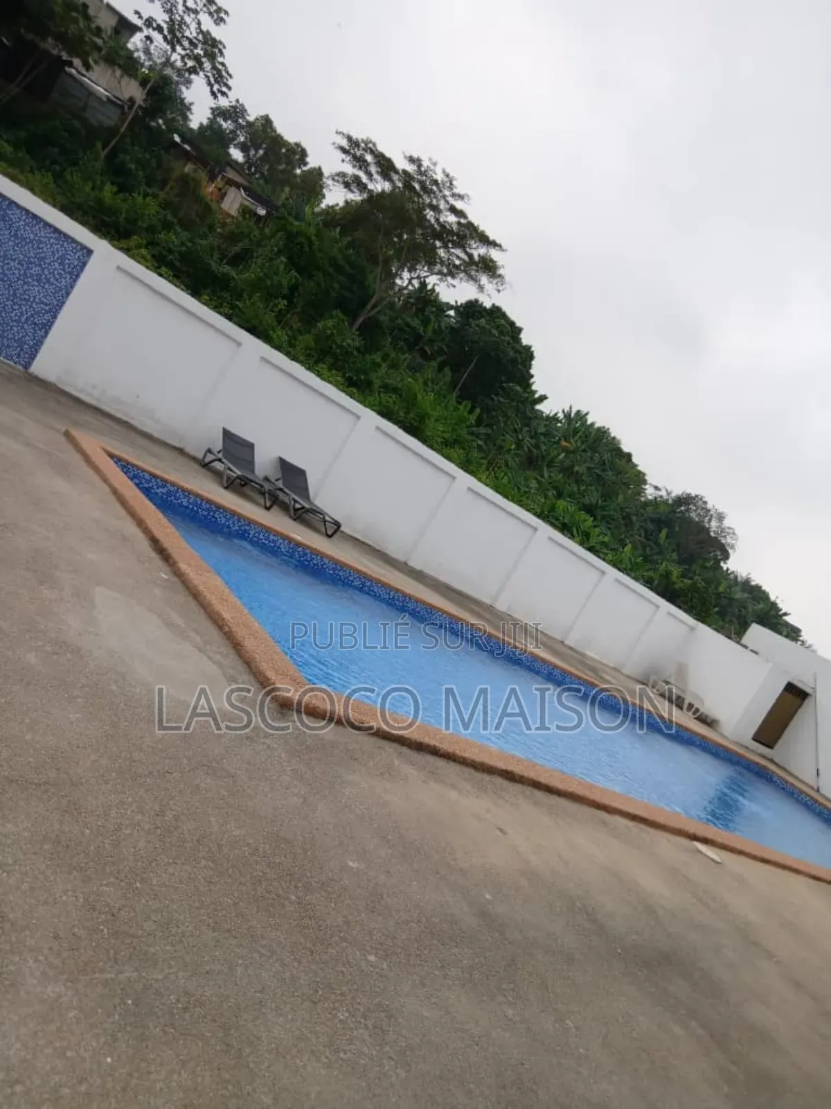 3chbre Appartement dans Lascoco Maison, Cocody à Vendre