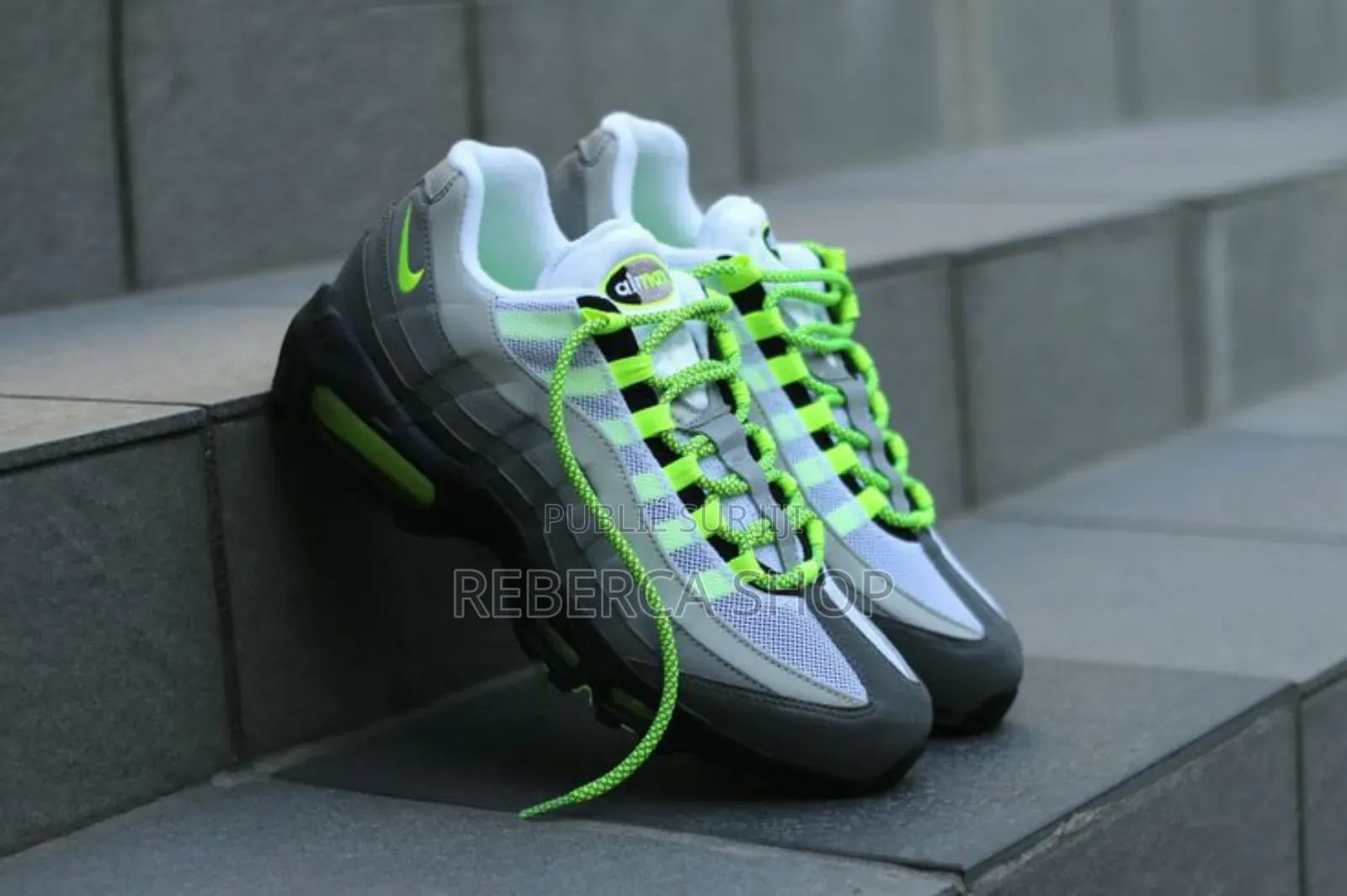 Chaussures Nike Tn