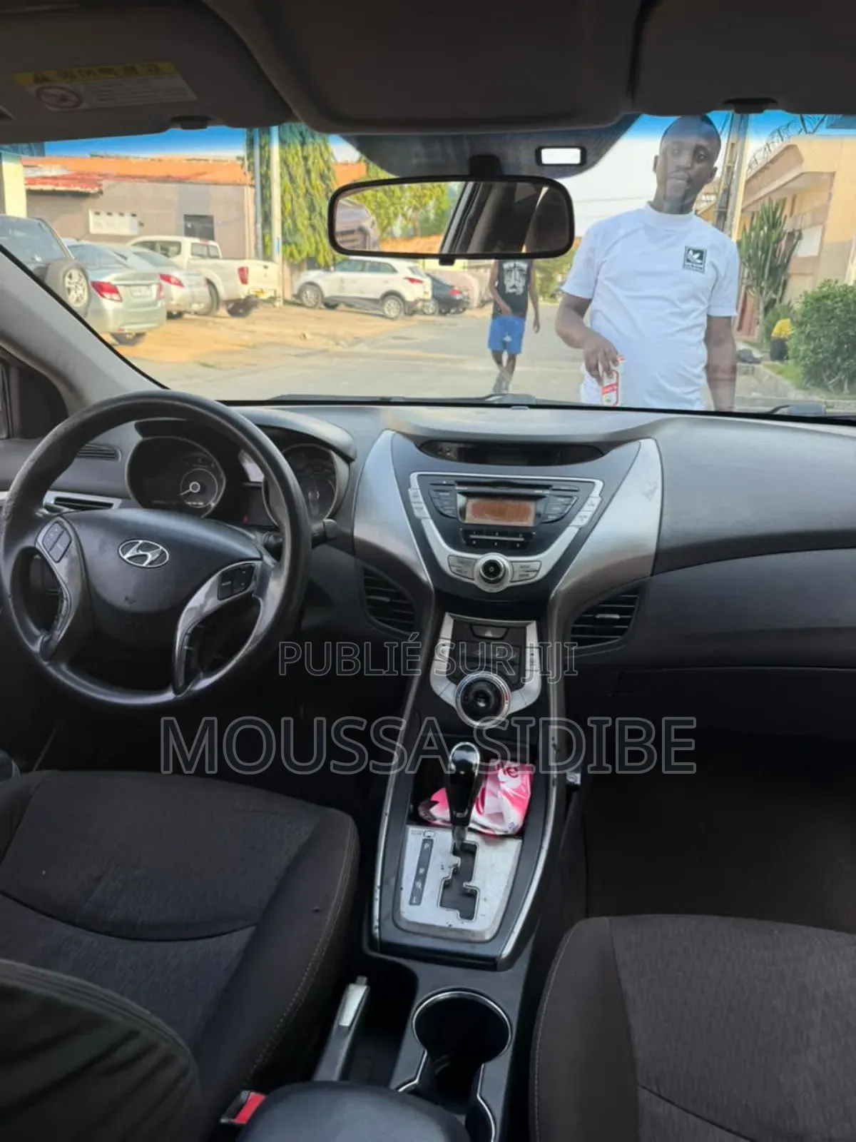 Hyundai Avante 2020 Gris