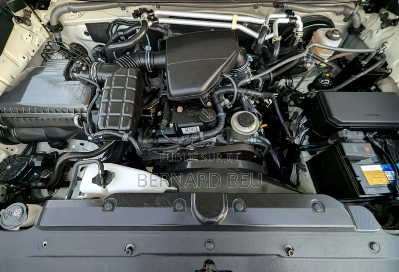 Toyota Land Cruiser Prado 2.8 2022 Blanc