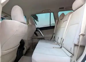 Toyota Land Cruiser Prado 2.8 2022 Blanc