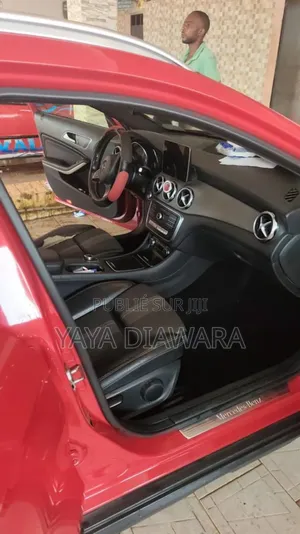 Mercedes-Benz GLK-Class 2020 Rouge