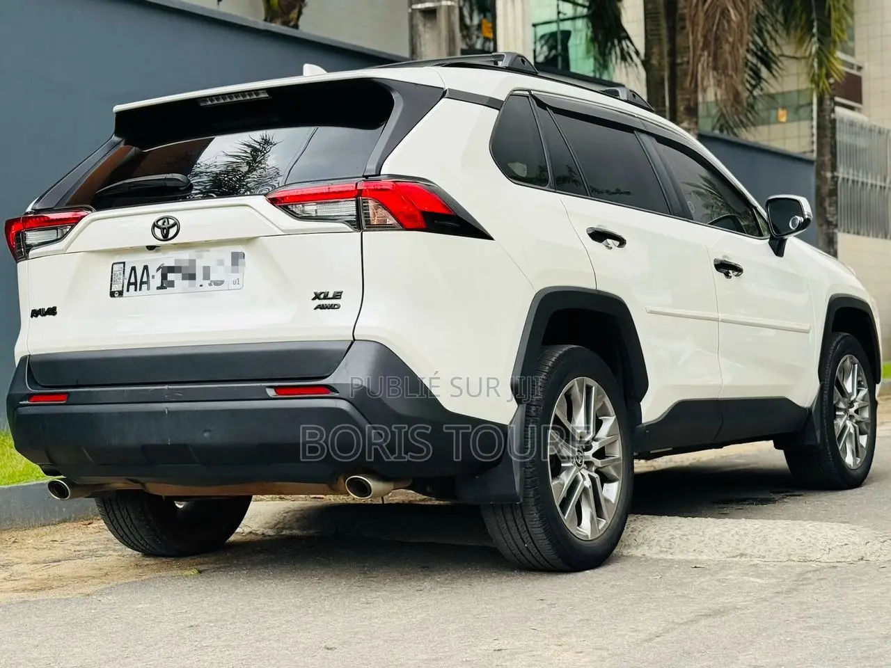 Toyota RAV4 XLE 2022 Blanc