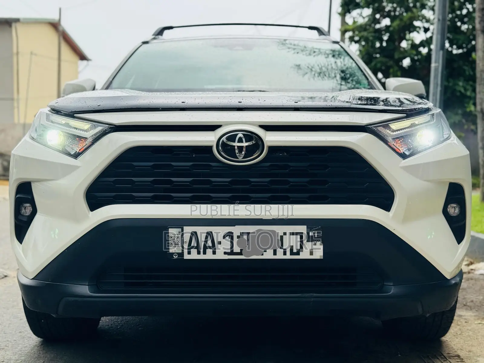 Toyota RAV4 XLE 2022 Blanc