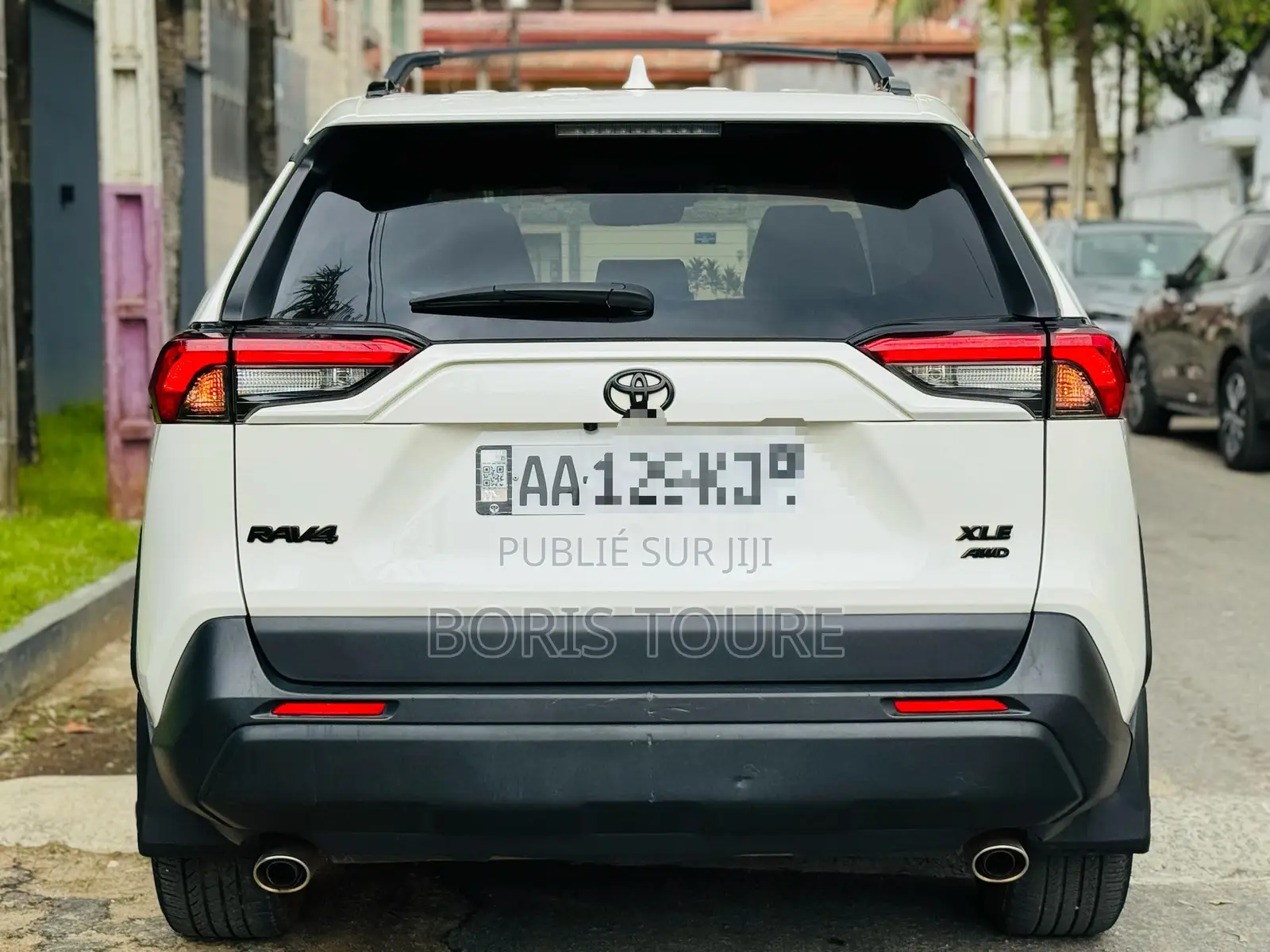 Toyota RAV4 XLE 2022 Blanc