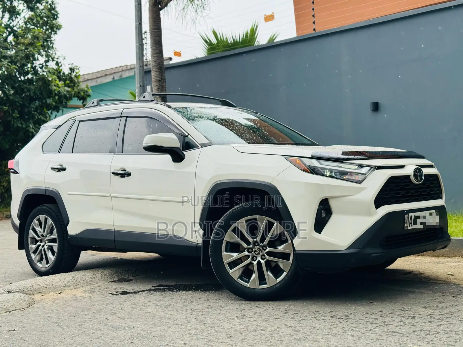 Toyota RAV4 XLE 2022 Blanc