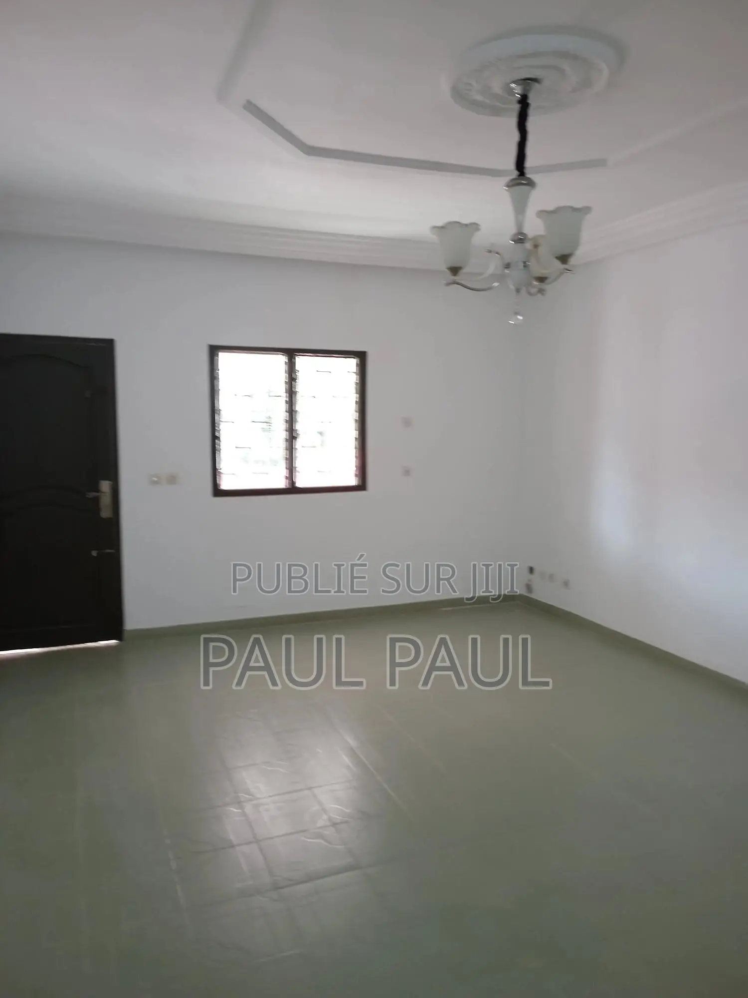 8chbre Duplex dans Grande Villa Duplex, Cocody à Louer