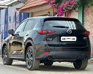 Mazda CX-5 2022 Gris