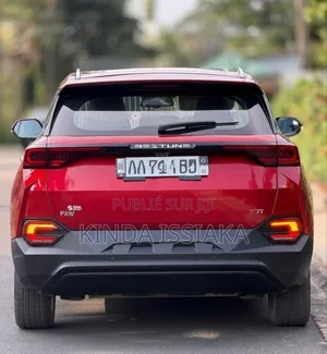 Bestune T77 1.2 FWD 2022 Rouge