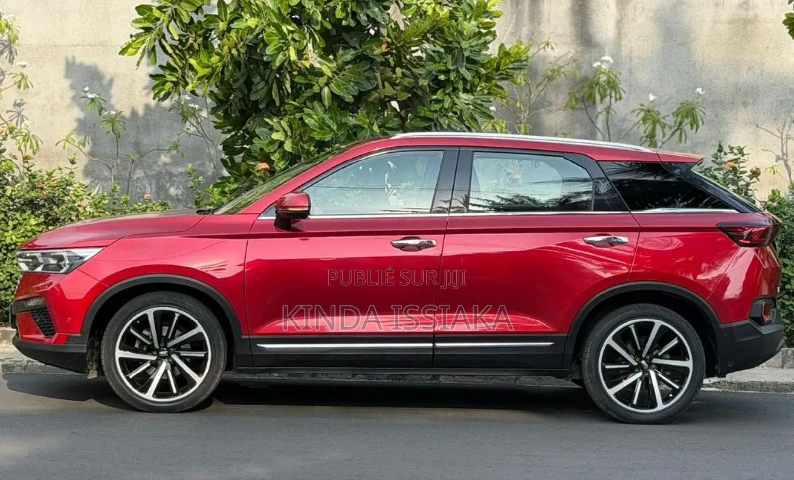 Bestune T77 1.2 FWD 2022 Rouge