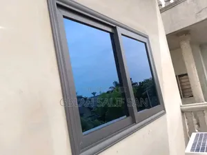 Fenêtre Coulissante en Alu